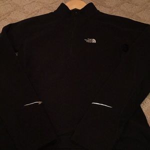 The North Face 1/4 zip women’s fleece